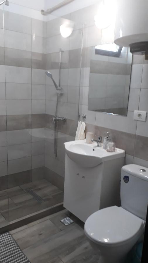 那沃达利E&E Mamaia Nord公寓 外观 照片